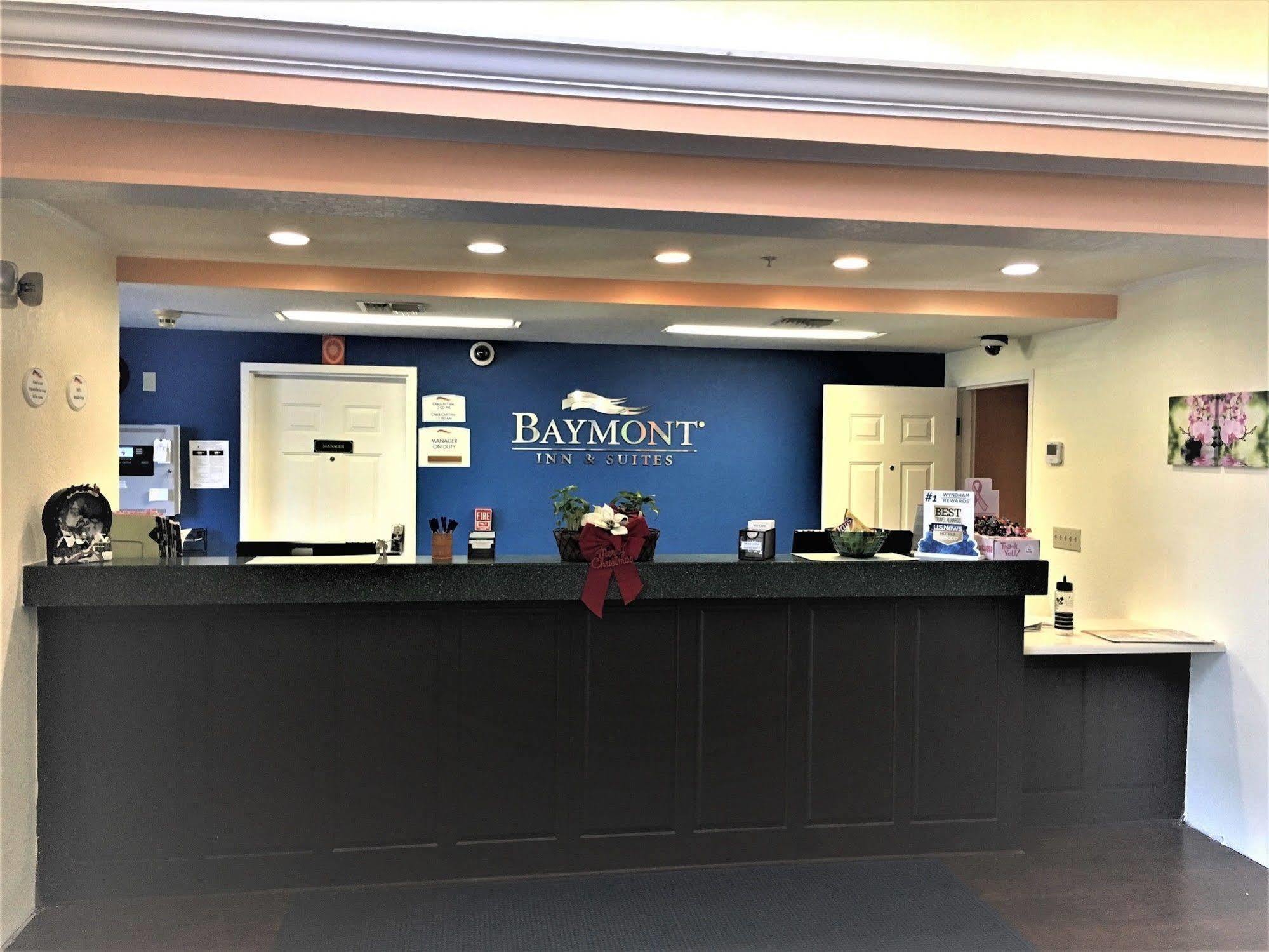 Baymont by Wyndham Lakeland Bagian luar foto